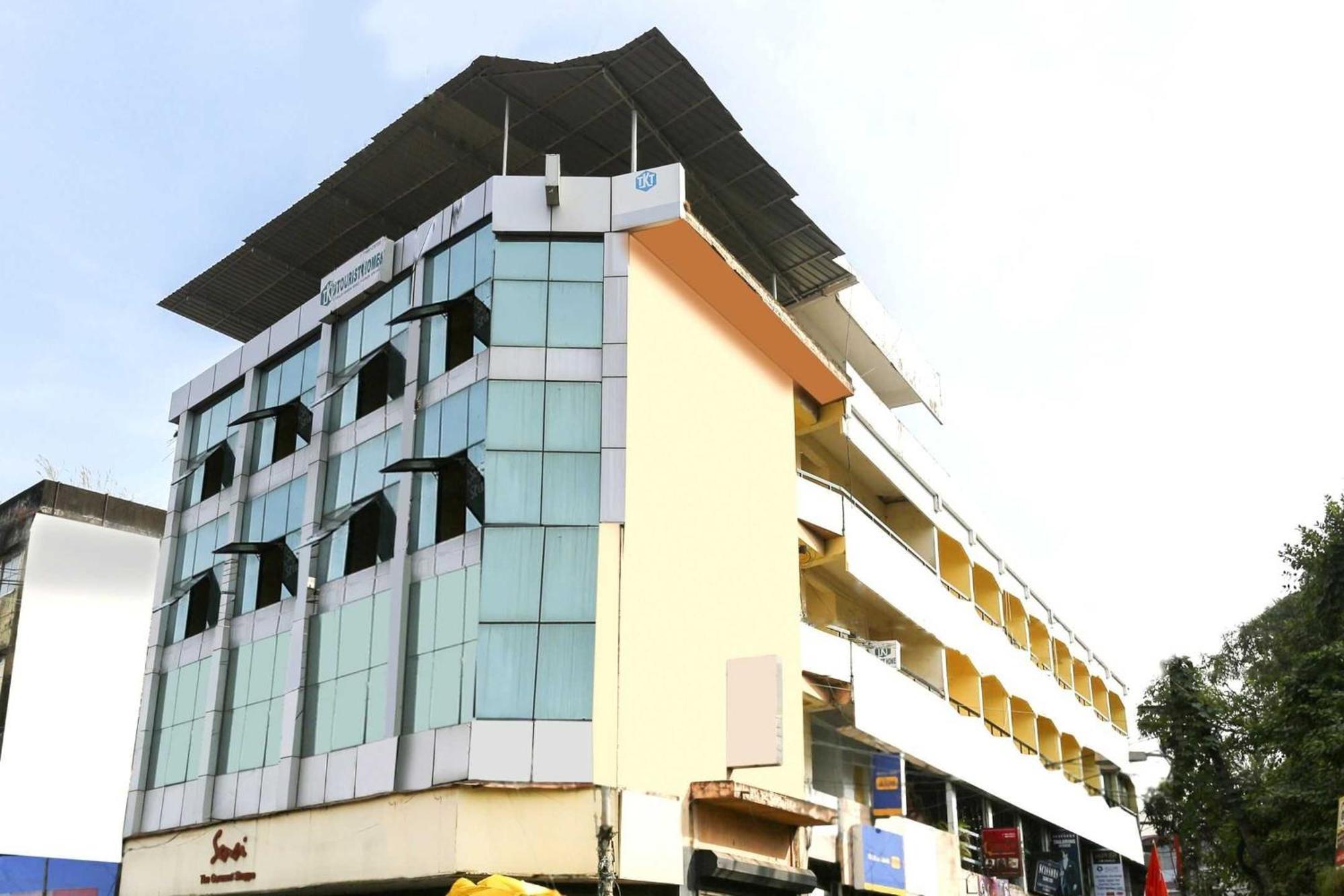 SPOT ON 65523 Tkt Tourist Home Kannur Buitenkant foto